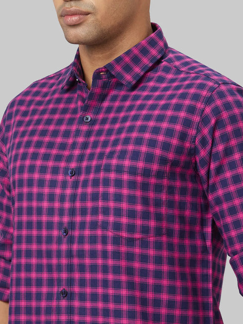 Men Pink & Blue Checked Sustainable Casual Shirt